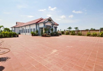 6 Bedroom Villa For Sale - Kandaek, Siem Reap thumbnail