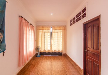 3 Bedroom Villa For Rent - Svay Dangkum, Siem Reap thumbnail