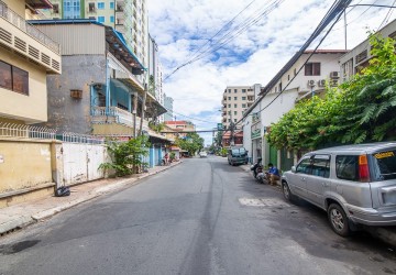 2 Bedrooms Serviced Apartment For Rent - Boeung Prolit-Phnom Penh thumbnail