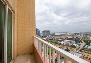 5 Bedroom Penthouse For Rent - Rose Condo, Phnom Penh thumbnail