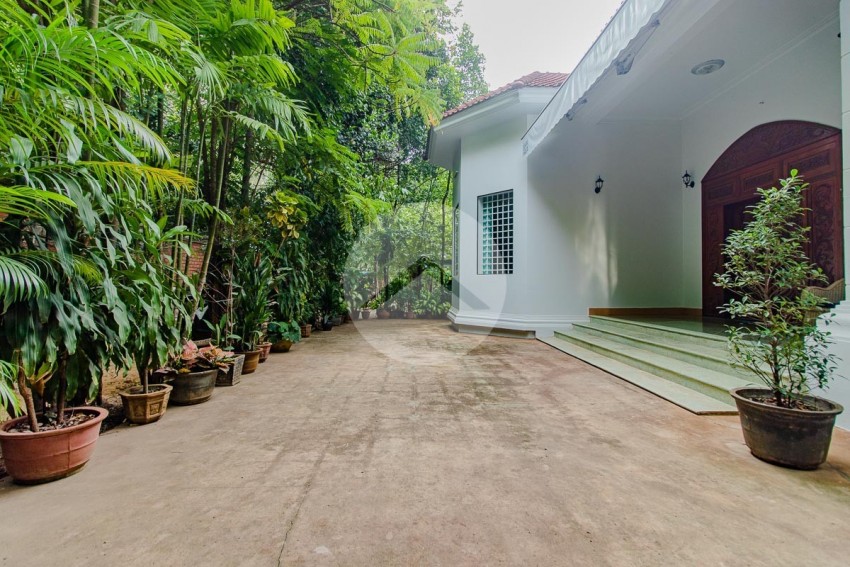 3 Bedroom Villa For Rent - Slor Kram, Siem Reap