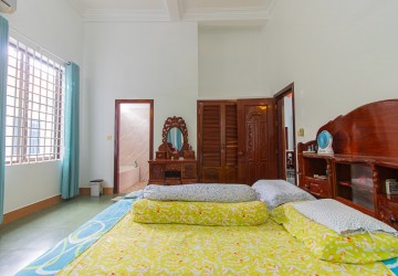 3 Bedroom Villa For Rent - Slor Kram, Siem Reap thumbnail