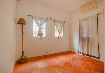 3 Bedroom House For Rent - Slor Kram, Siem Reap thumbnail