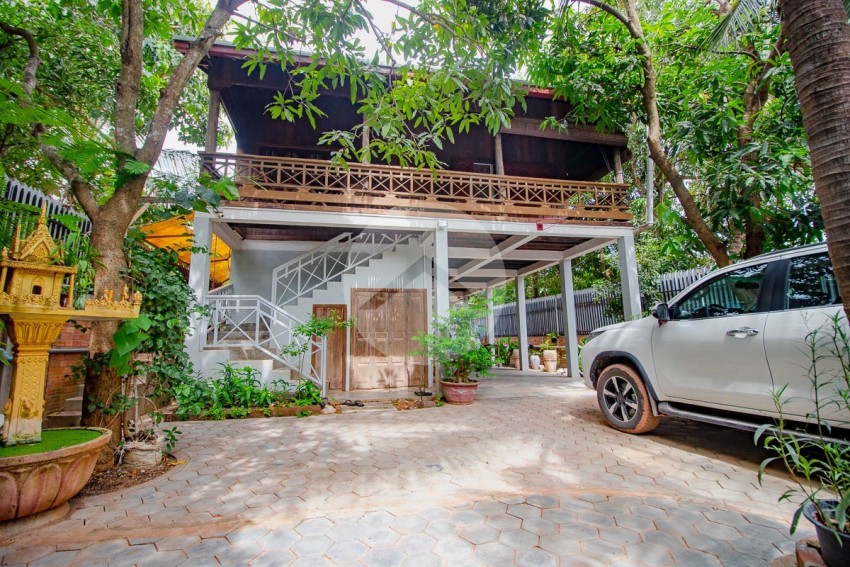 4 Bedroom House For Sale - Slor Kram, Siem Reap