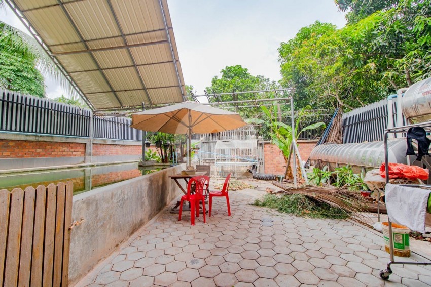 4 Bedroom House For Sale - Slor Kram, Siem Reap