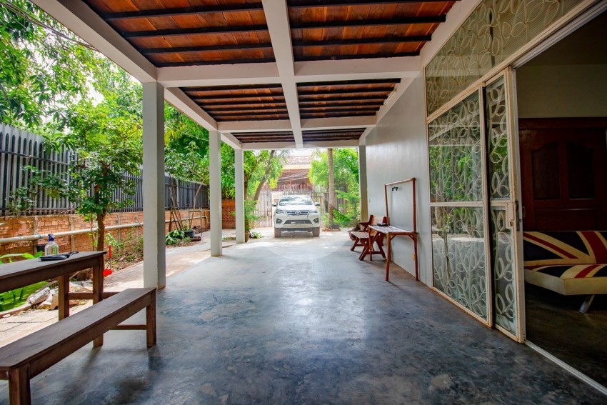 4 Bedroom House For Sale - Slor Kram, Siem Reap