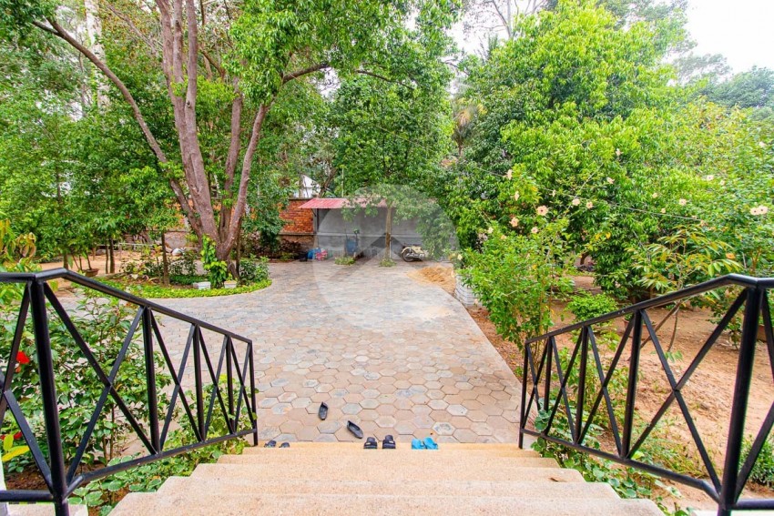 1 Bedroom Villa For Rent - Slor Kram, Siem Reap