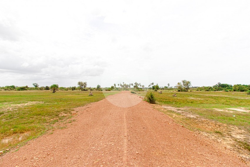 17595 Sqm Land For Sale - Road 60, Siem Reap