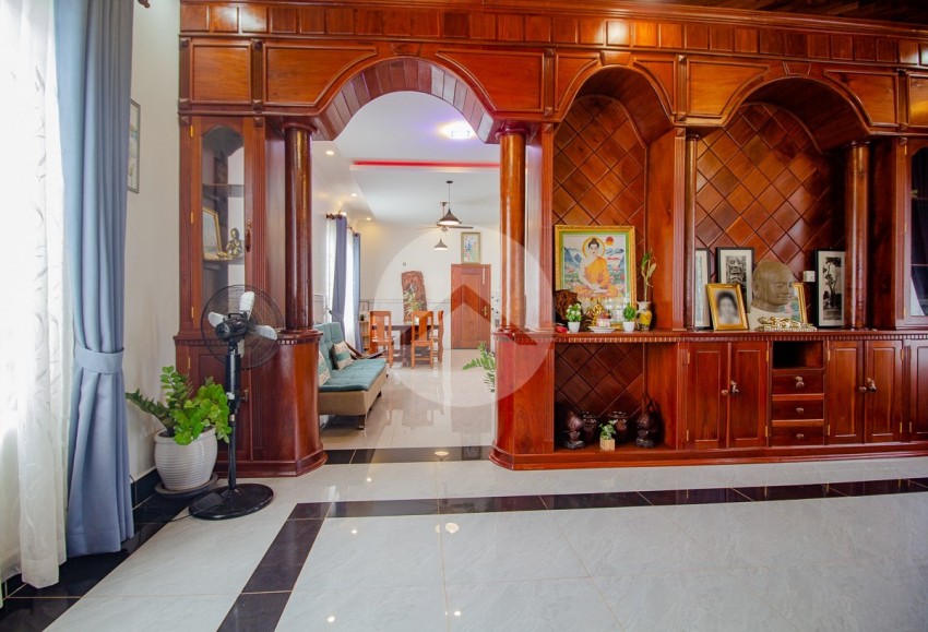 5 Bedroom House For Rent - Chreav, Siem Reap