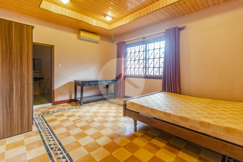 3 Bedroom Wooden House For Rent - Slor Kram, Siem Reap