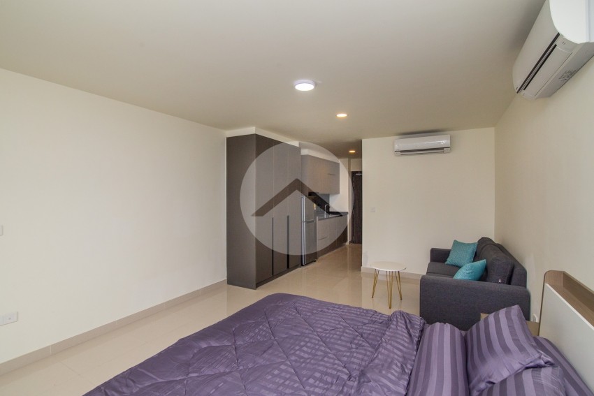 47 Sqm Studio Condo Unit For Rent - The Peak, Tonle Bassac, Phnom Penh