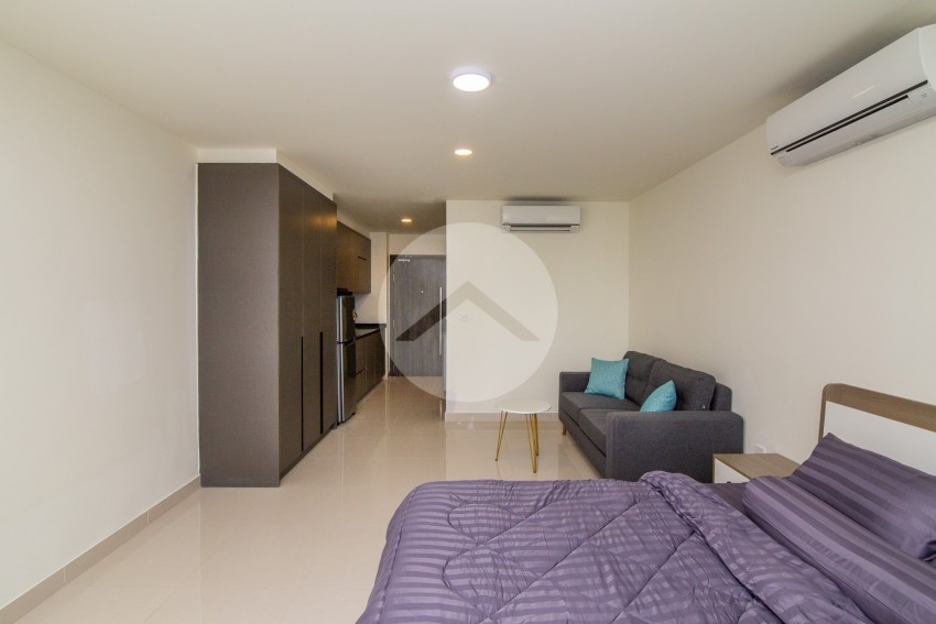 47 Sqm Studio Condo Unit For Rent - The Peak, Tonle Bassac, Phnom Penh