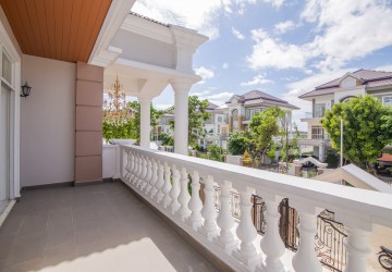 5 Bedroom Prince Villa For Rent - Khan Chbar Ampov, Phnom Penh thumbnail