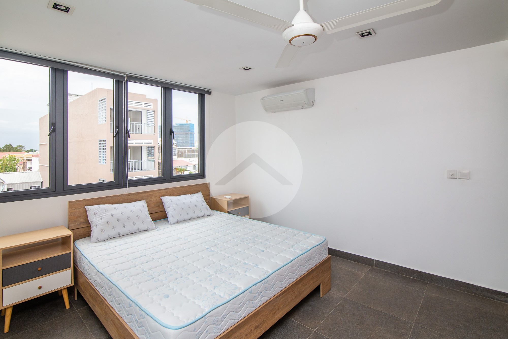 Renovated 3 Bedroom Apartment For Rent - Wat Phnom, Phnom Penh - Image 13