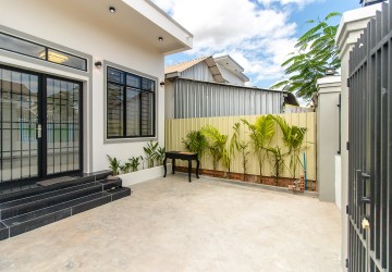 3 Bedroom Villa For Sale - Slor Kram, Siem Reap thumbnail