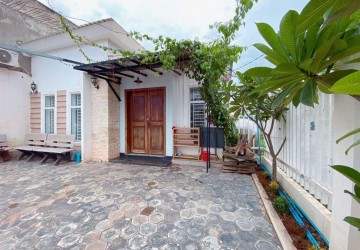 3 Bedroom Villa For Sale - Svay Dangkum, Siem Reap thumbnail