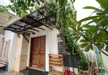 3 Bedroom Villa For Sale - Svay Dangkum, Siem Reap thumbnail