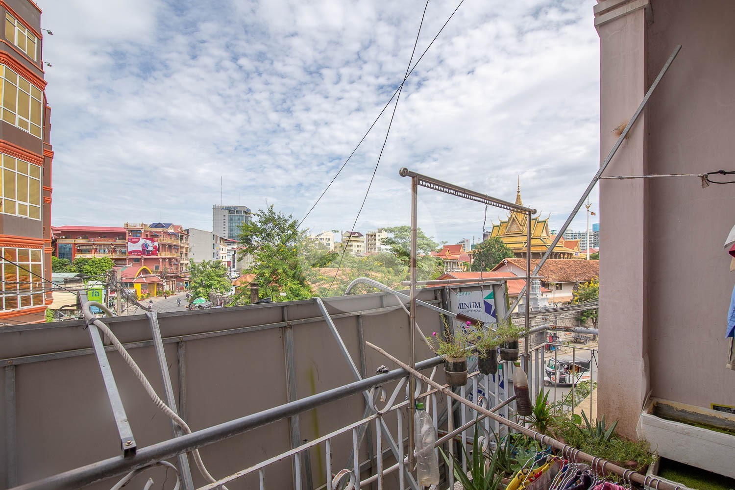 18 Bedroom Linked Shophouse For Sale - Sangkat Olympic, Phnom Penh thumbnail