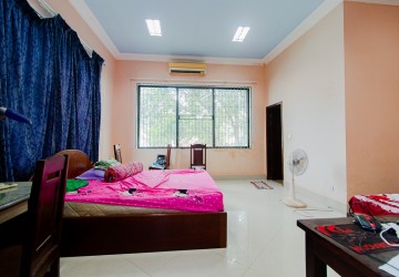 6 Bedroom House for Rent - Svay Dangkum, Siem Reap thumbnail