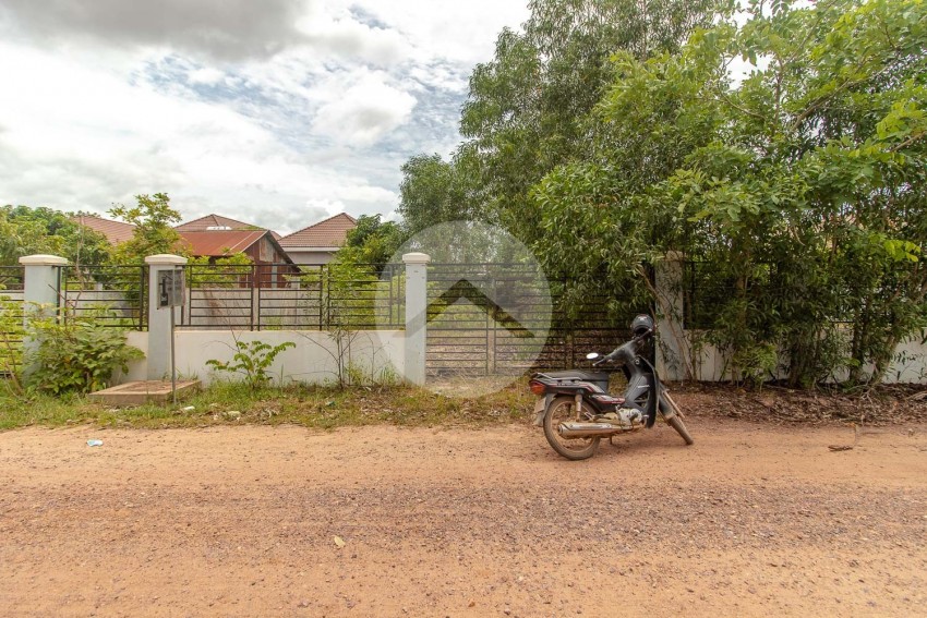 210 Sqm Residential Land For Sale - Svay Dangkum, Siem Reap