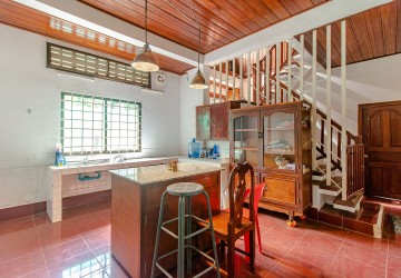 6 Bedroom Wooden Villa  For Sale - Slor Kram, Siem Reap thumbnail