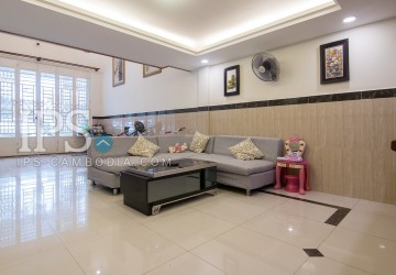 4 Bedroom Flat House For Rent - Sen Sok, Phnom Penh thumbnail