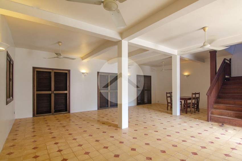 3 Bedroom Villa For Sale - Svay Dangkum, Siem Reap