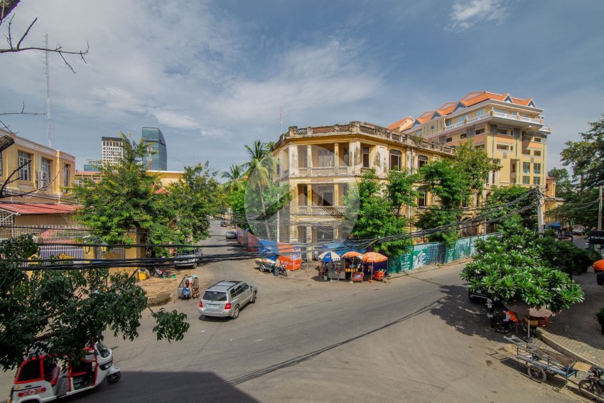 1 Bedroom Renovated Apartment For Rent - Daun Penh, Phnom Penh