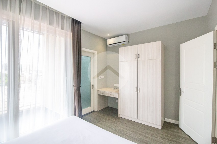 1 Bedroom For Rent In Toek Tla- Phnom Penh