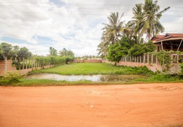   855 Sqm Residential Land For Sale - Chreav, Siem Reap thumbnail