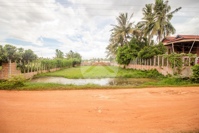   ដីលំនៅឋានទំហំ 855 ម៉ែត្រការ៉េ សម្រាប់លក់ - សង្កាត់ជ្រាវ, ខេត្តសៀមរាប