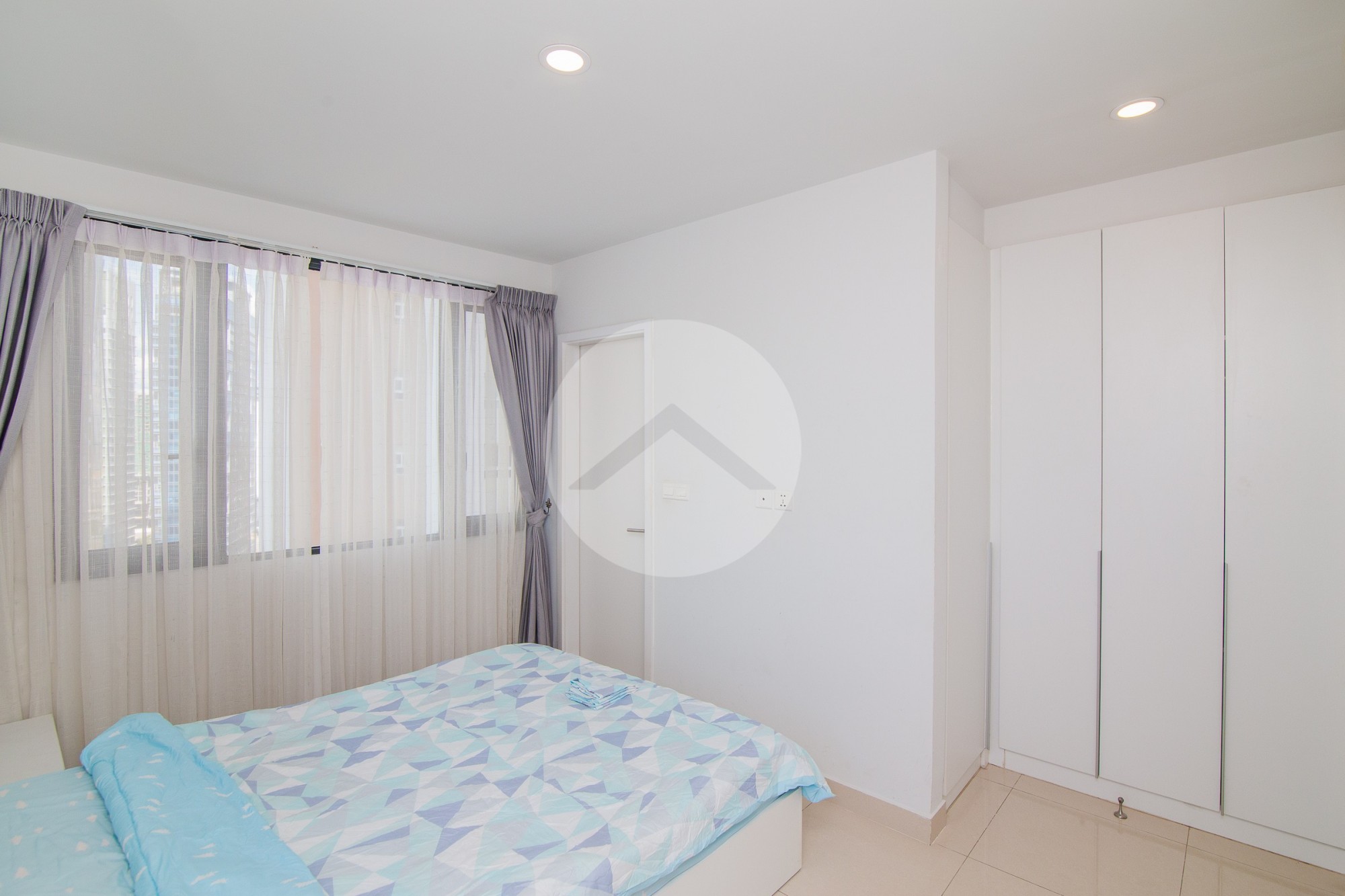 3 Bedroom Condo For Rent - The Bridge, Tonle Bassac, Phnom Penh - Image 8