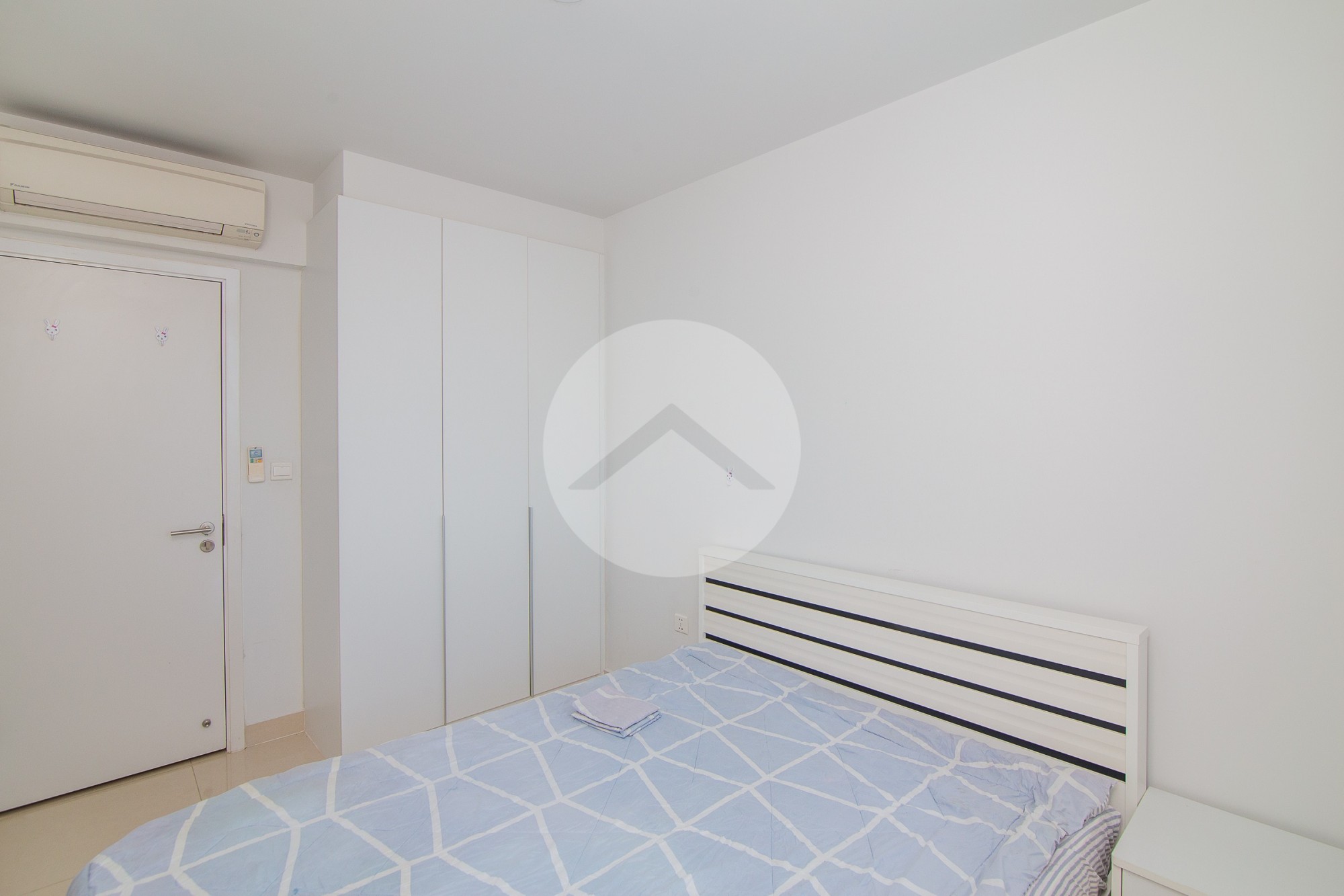 3 Bedroom Condo For Rent - The Bridge, Tonle Bassac, Phnom Penh - Image 12