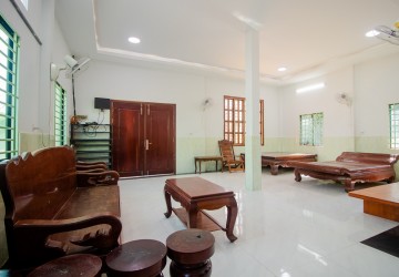 4 Bedroom House For Rent - Svay Dangkum, Siem Reap thumbnail