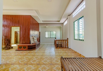 4 Bedroom House For Rent - Svay Dangkum, Siem Reap thumbnail