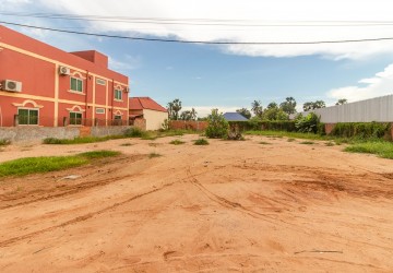 708 Sqm Residential Land For Sale - Chreav, Siem Reap thumbnail