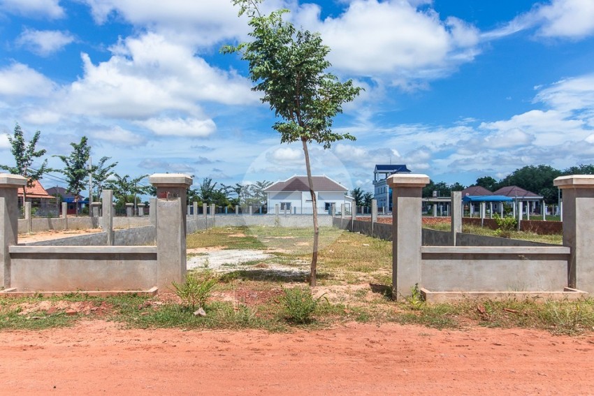   310 Sqm Residential Land For Sale - Svay Dangkum, Siem Reap