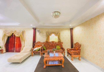 4 Bedroom Villa For Sale - Troav Kot, Siem Reap thumbnail