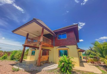 4 Bedroom Villa For Sale - Troav Kot, Siem Reap thumbnail