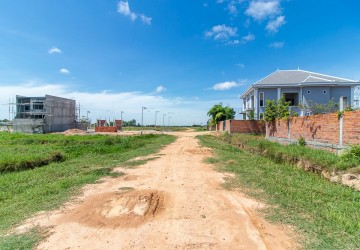   1050 Sqm Residential Land For Sale - Svay Dangkum, Siem Reap thumbnail