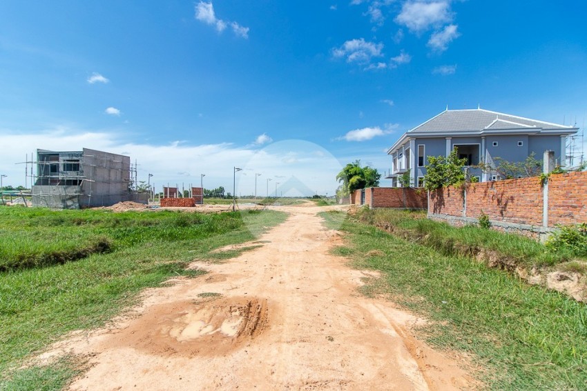   1050 Sqm Residential Land For Sale - Svay Dangkum, Siem Reap