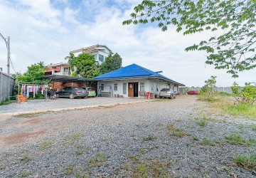 8 Bedroom Rental House For Sale - Svay Dangkum, Siem Reap thumbnail