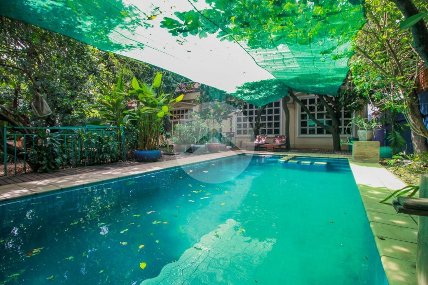 3 Bedroom Villa with Pool For Rent - Tonle Bassac, Phnom Penh