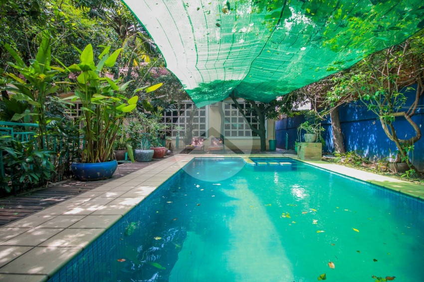 3 Bedroom Villa with Pool For Rent - Tonle Bassac, Phnom Penh