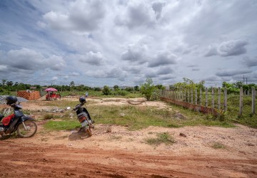  306 Sqm Residential Land For Sale - Svay Dangkum, Siem Reap thumbnail