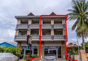 12 Bedroom Hotel For Rent - Sala Kamreuk, Siem Reap thumbnail