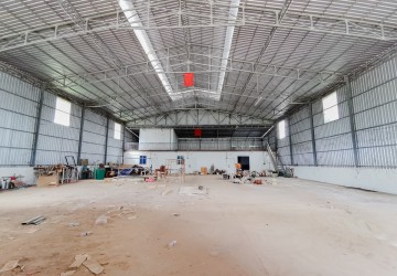 836 Sqm Warehouse for Rent - Kouk Chak, Siem Reap thumbnail