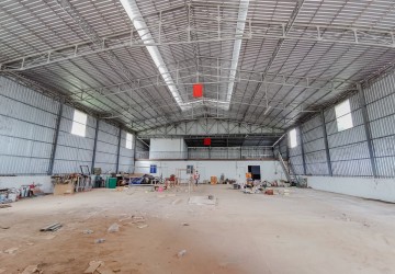 1440 Sqm Warehouse for Rent - Kouk Chak, Siem Reap thumbnail