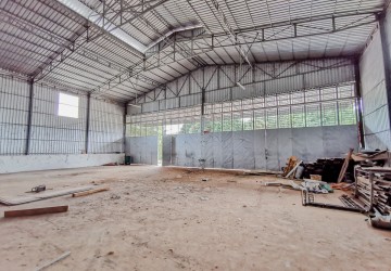 836 Sqm Warehouse for Rent - Kouk Chak, Siem Reap thumbnail