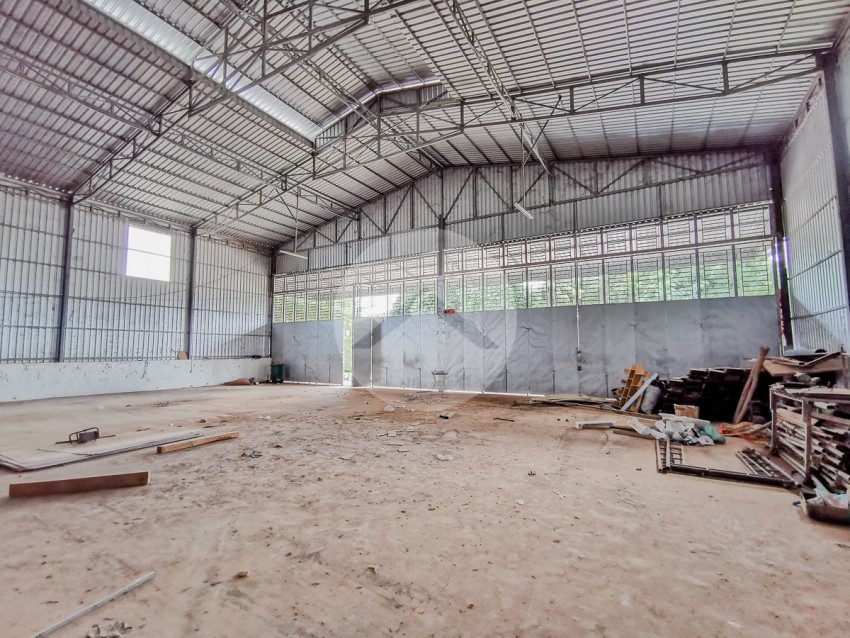 1440 Sqm Warehouse for Rent - Kouk Chak, Siem Reap